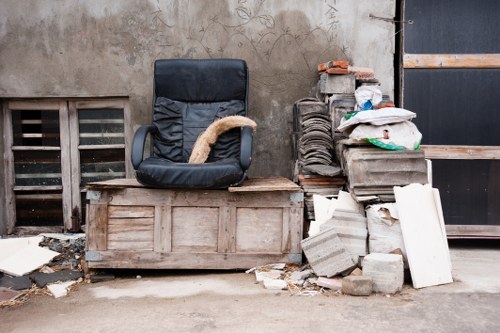 Free quote policy for junk removal services