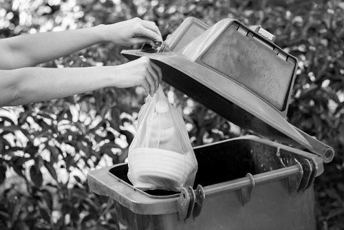 Flat clearance and rubbish removal in a busy London street