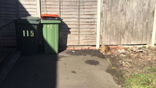 Residential rubbish removal for a London flat or house clearance